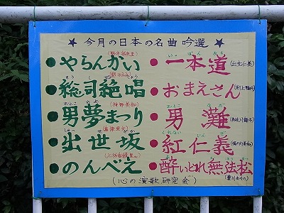 011.jpg