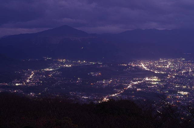 y01.jpg